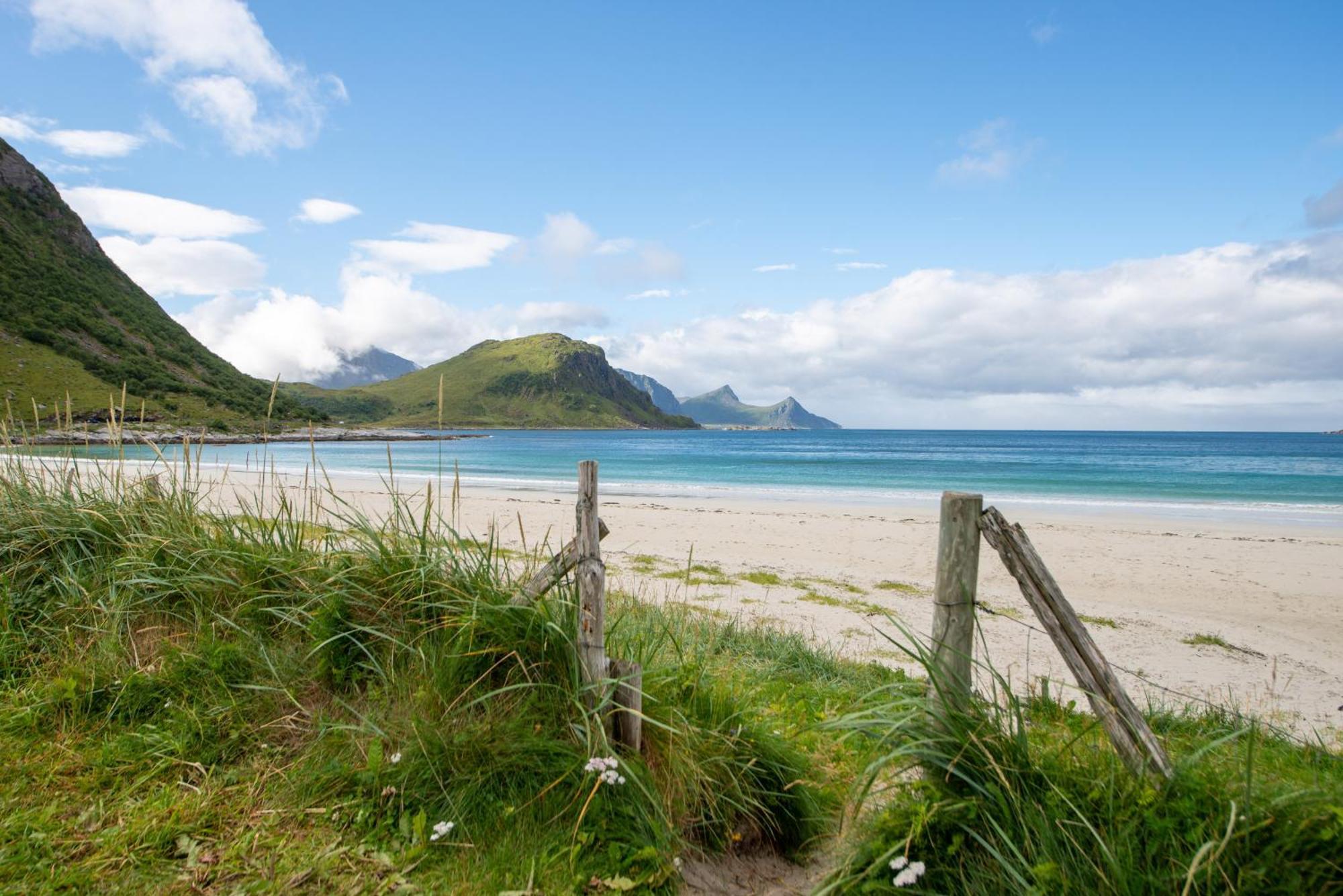 Haukland Beach Panorama Offersoya 외부 사진